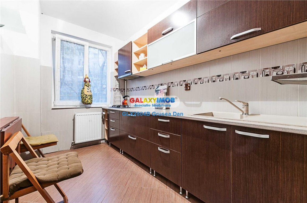 Drumul taberei 2 camere cozy 58mp 1980 balcon AC cada parcar