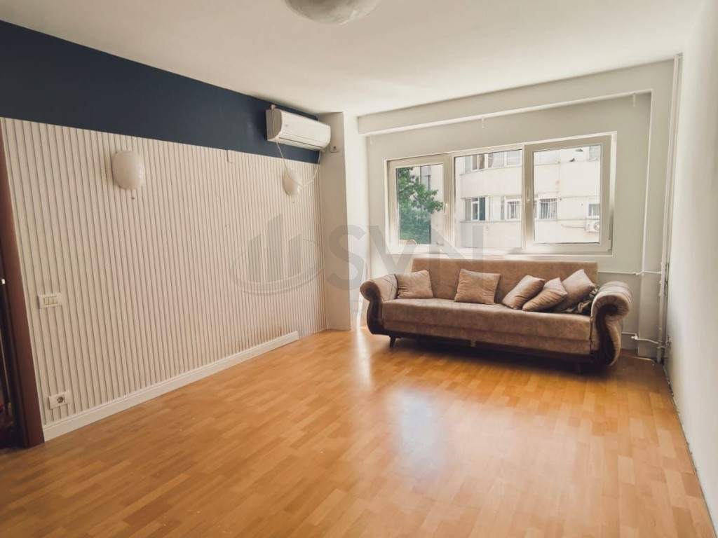 Apartament 4 camere l Piata Romana