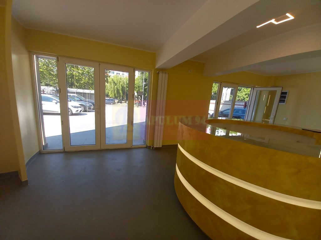 Vanzare spatiu comercial in zona Berceni-Brancoveanu