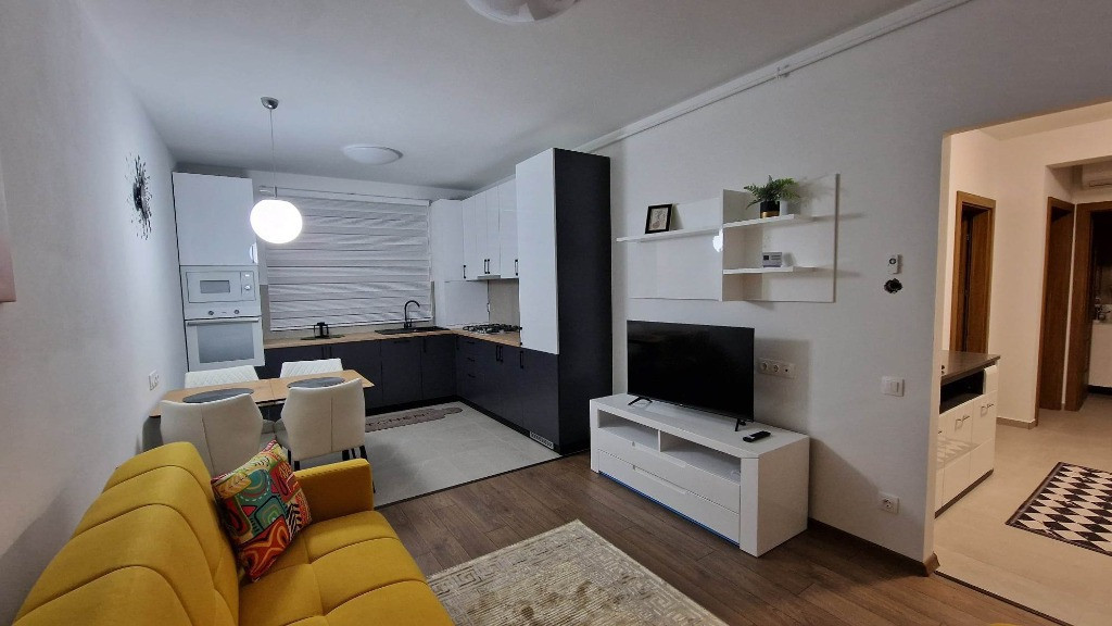 Apartament 3 camere de inchiriat, imobil nou/ str. Mestesugarilor