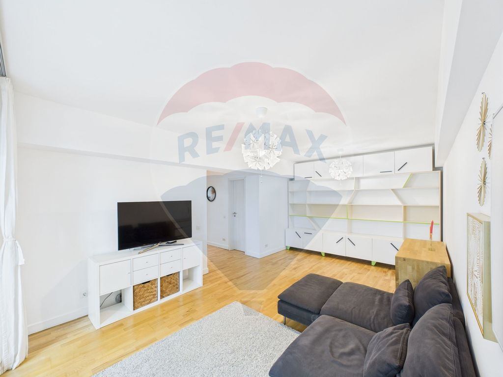 Inchiriere apartament spatios 4 camere ideal pentru locui...