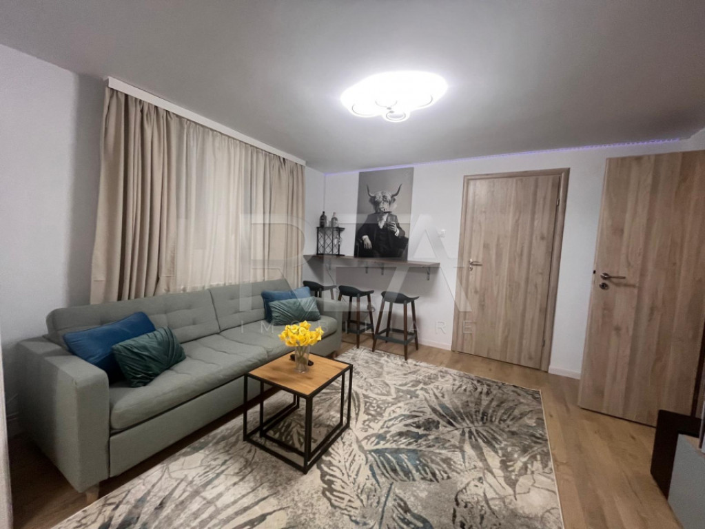 Garsoniera dubla renovata / zona Cismigiu