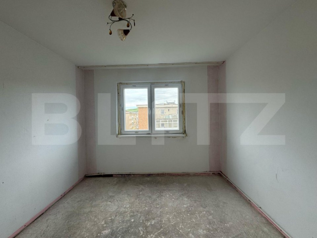 Apartament de vanzare, cu 2 camere, 42 mp in Hunedoara