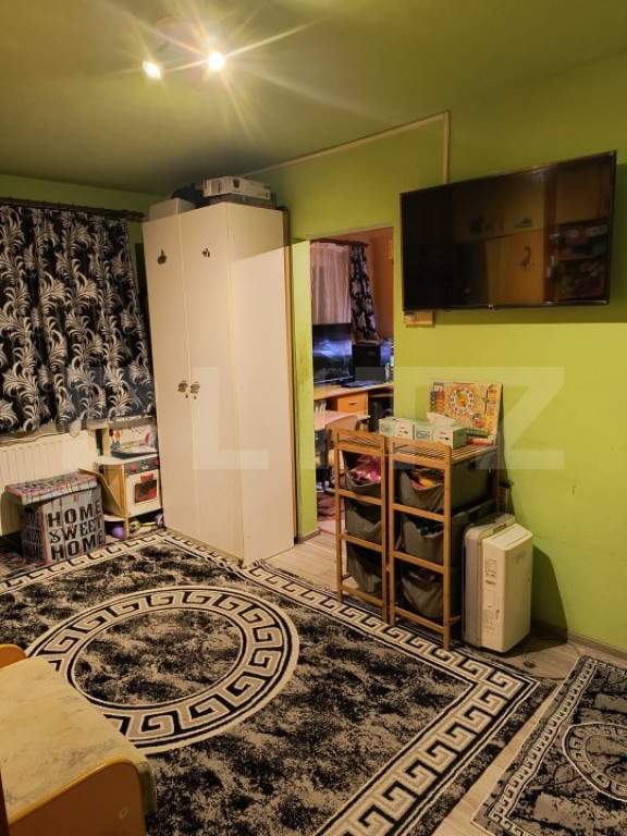 Apartament de vanzare, cu 2 camere, 38 mp, zona Dâmbu Pietr