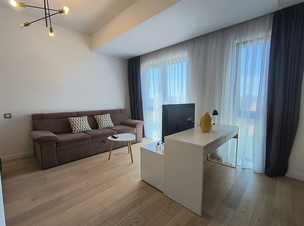 Ion Mihalache- Pta 1 Mai - Victoriei