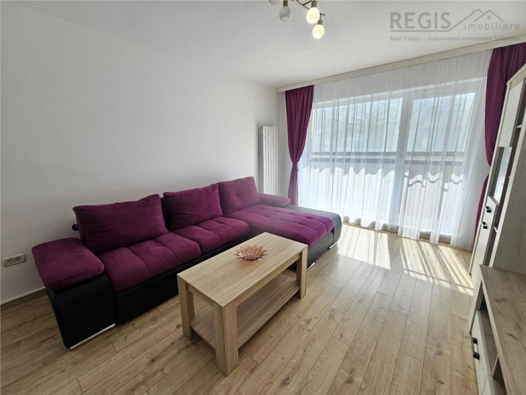 Apartament 2 camere zona Coresi Top City cu parcare