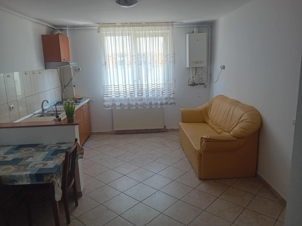 Apartament 2 Camere Piata Maratei 44mp et.2 Mobilat renovat la cheie