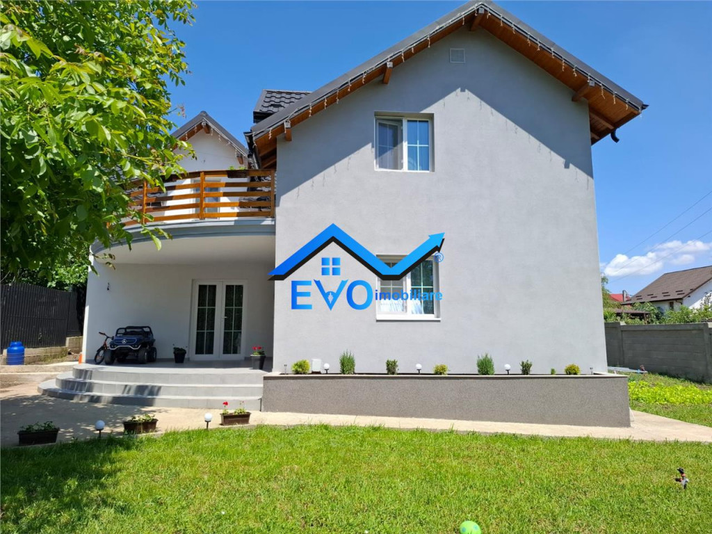 De vila cu 5 camere zona Astoria , Lunca Cetatuii , Iasi