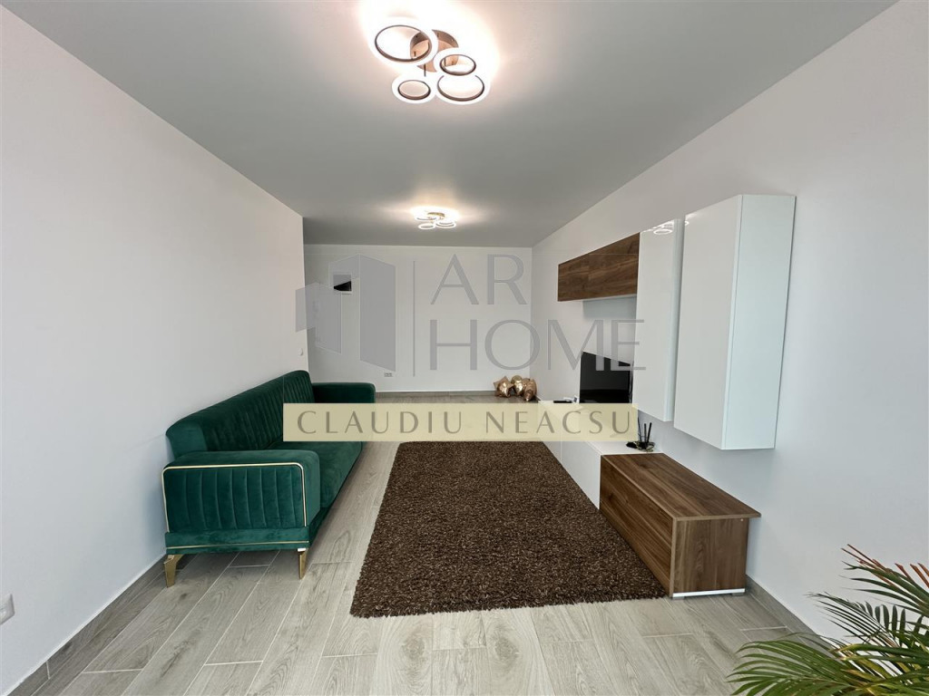 Apartament, 2 camere, parcare proprie, cartier Albert, Ploi