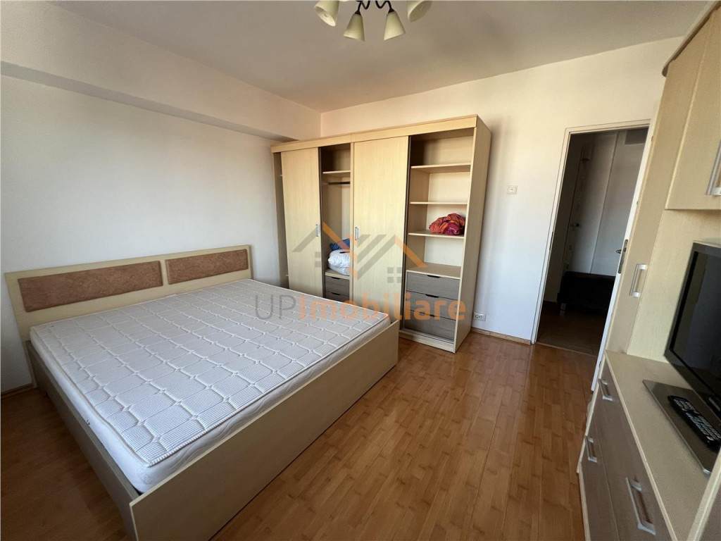 APARTAMENT 3 CAMERE, DCOMANDAT, JUDETEAN
