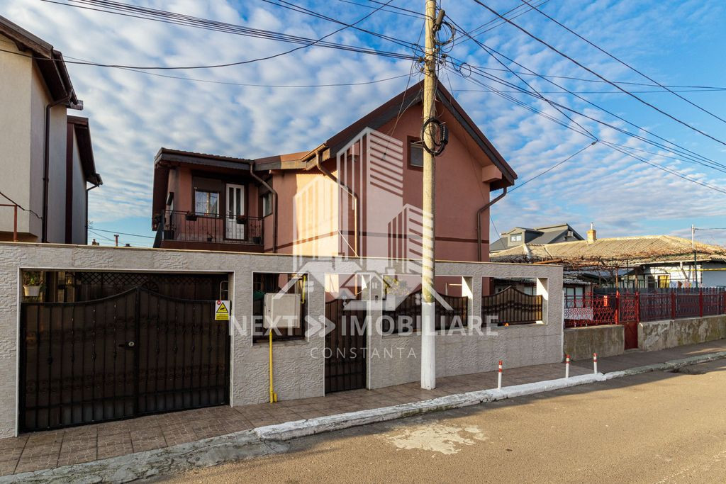 Casă P+M, BCA, 2012, teren 200mp