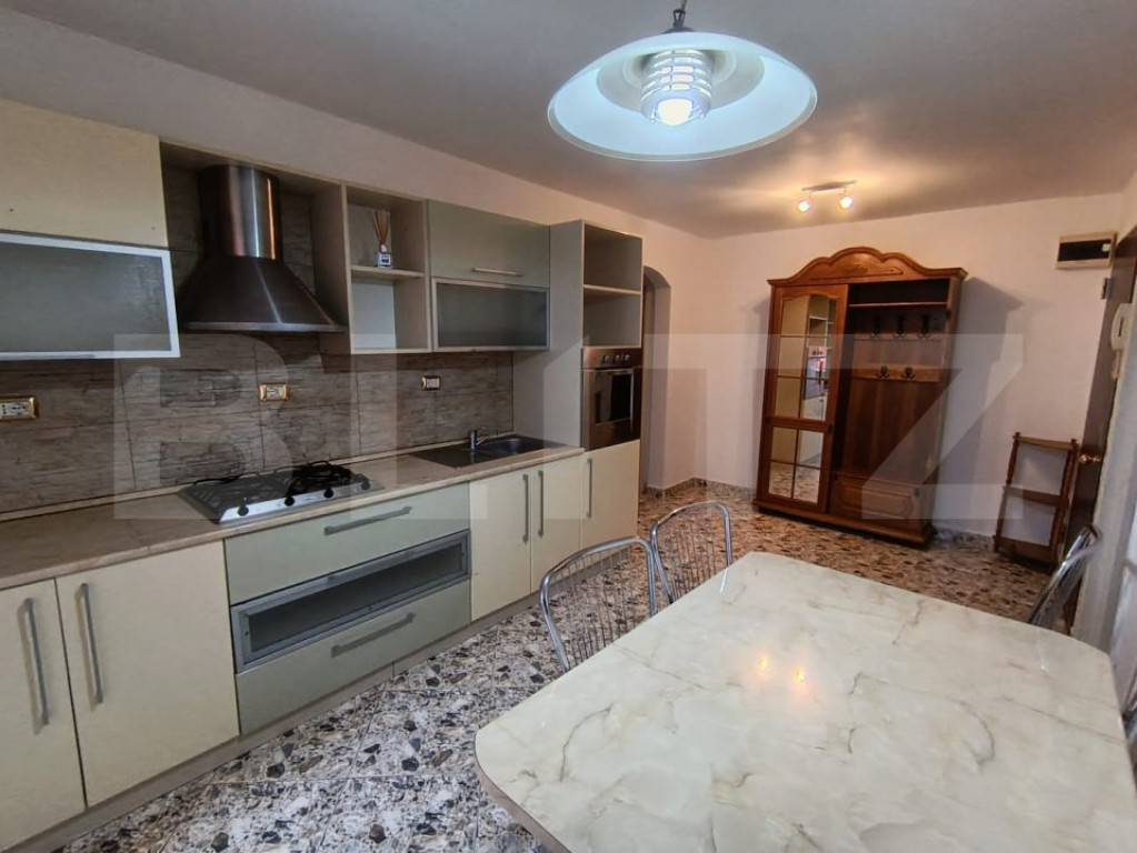 Apartament modern de inchiriat, cu 2 camere, 60 mp, zona Bar