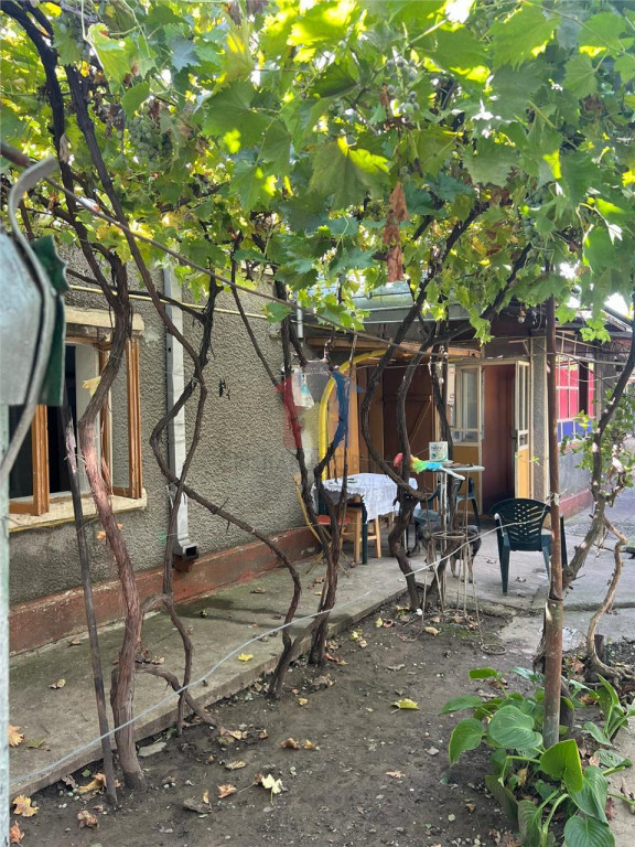 Casa 4 camere, teren 147 mp, toate utilitatile, Brailita