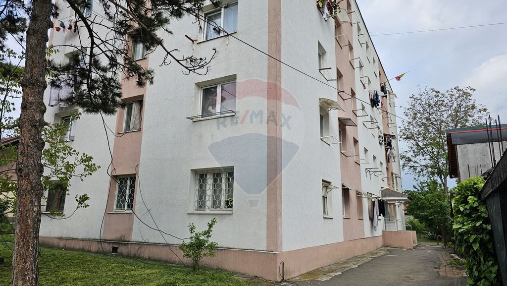 Garsoniera cu 1 camere în zona Burdujeni, Suceava