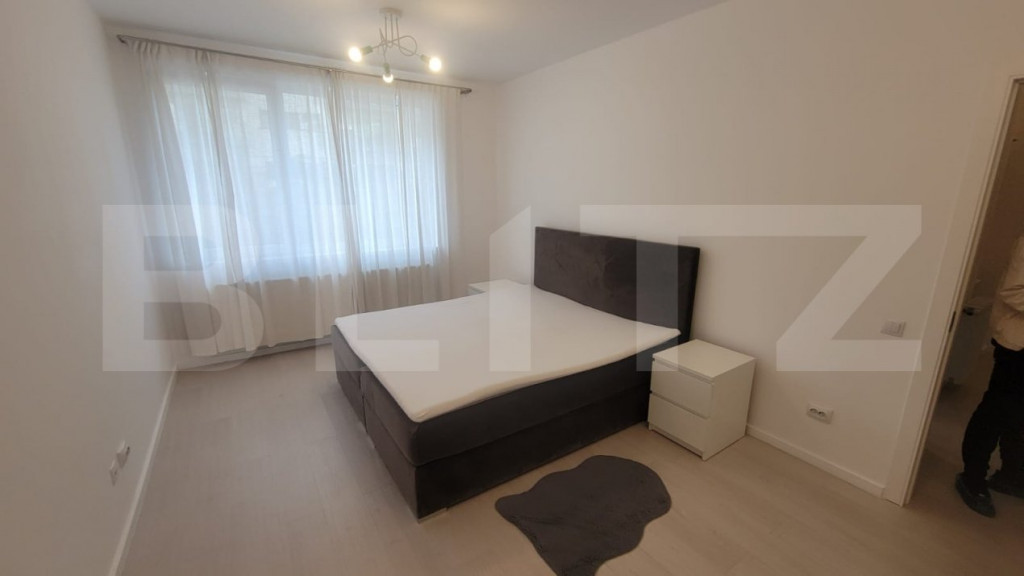 Apartament de vanzare, cu 2 camere decomandate, 58 mp, zona
