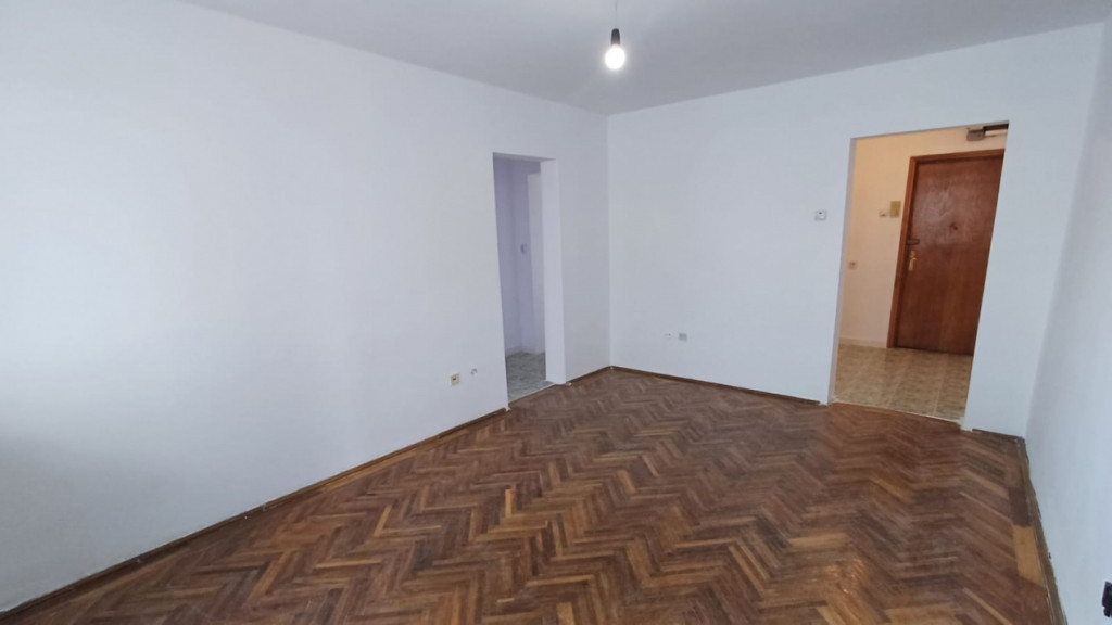 Apartament 2 camere zona Salvare