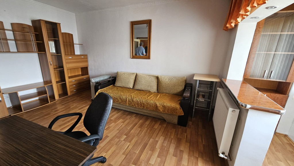 MIHAI BRAVU - gars., cf1, sd, 2/4, T, AC,mobilata - 35600 E