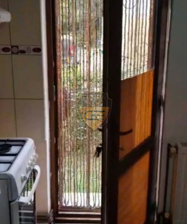 3 Camere decomandate parter centrala gaz Eliberarii Inel 2 t