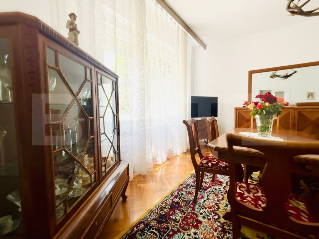 ???? Casă individuală, de vanzare, cu 4 camere, 230 mp, z