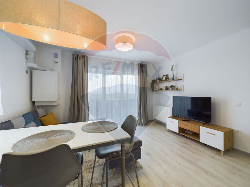 Studio spatios ultrafinisat Avantgarden Faza 4