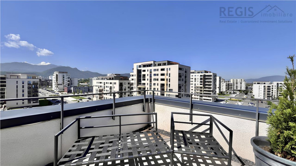 Penthouse 4 Camere in Coresi Kasper Pet Friendly cu Jacuzzi