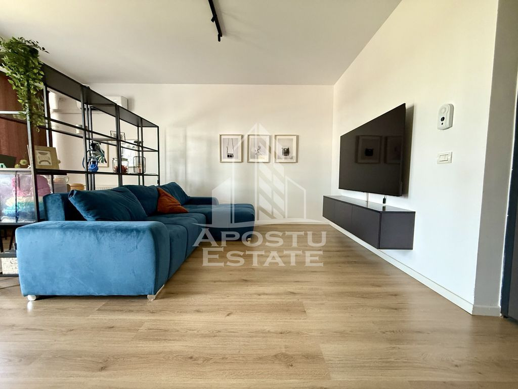Apartament cu 2 camere, bloc cu lift, Giroc