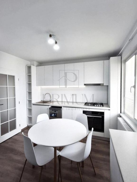 TAKE IONESCU - SPATIOS - 3 camere - centrala proprie - LIFT