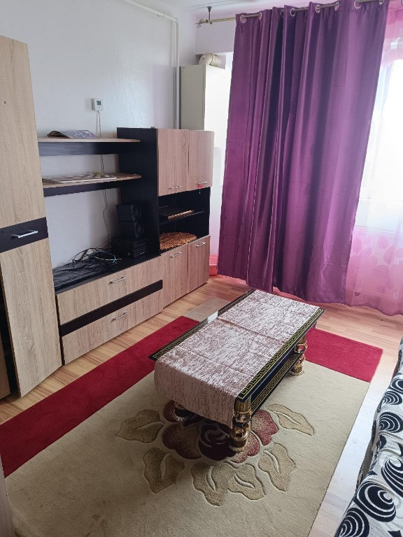 Garsoniera D.Voda etaj 3