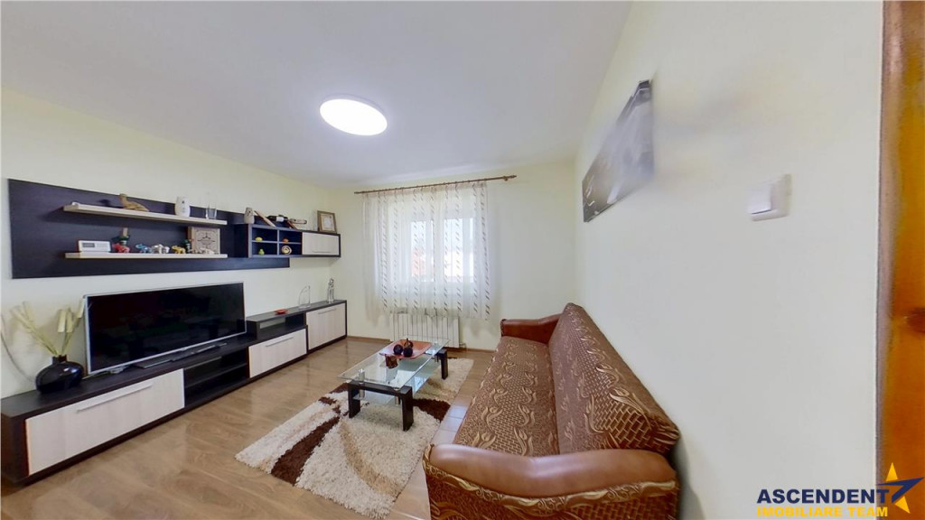 Tur Virtual! Apartament doua camere, mobilat, echipat, Tract
