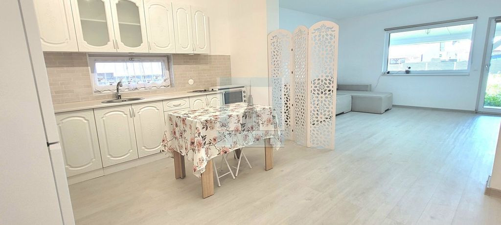 Duplex modern de vânzare în Tărlungeni