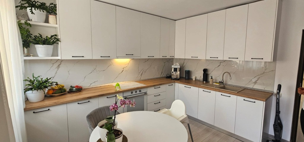 Ovidiu/ Centru , casa mobilata , utilata lux