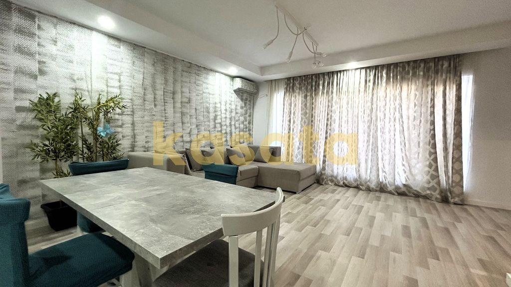 Vila NC I Cosmopolis I mobilat si utilat I renovat I 2 pa...