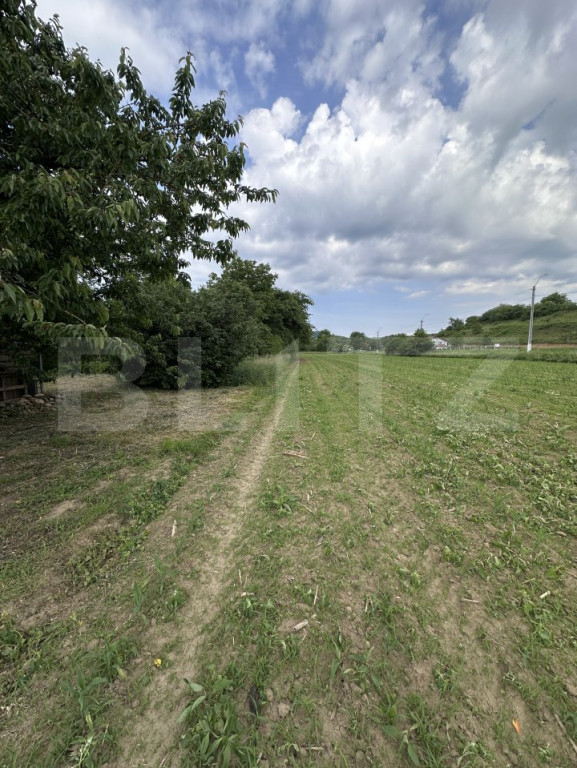 Teren intravilan, 5.800 mp, zona Câțcău