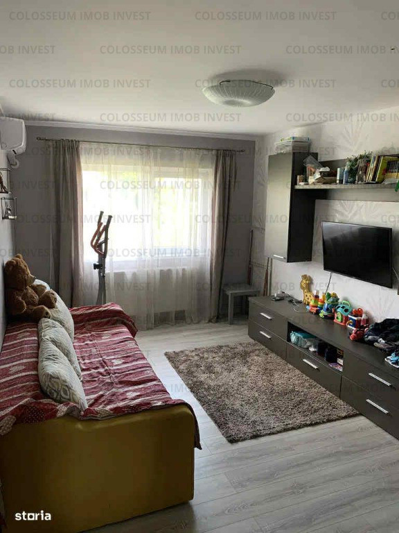 Apartament 2 camere, decomandat - zona Scriitorilor