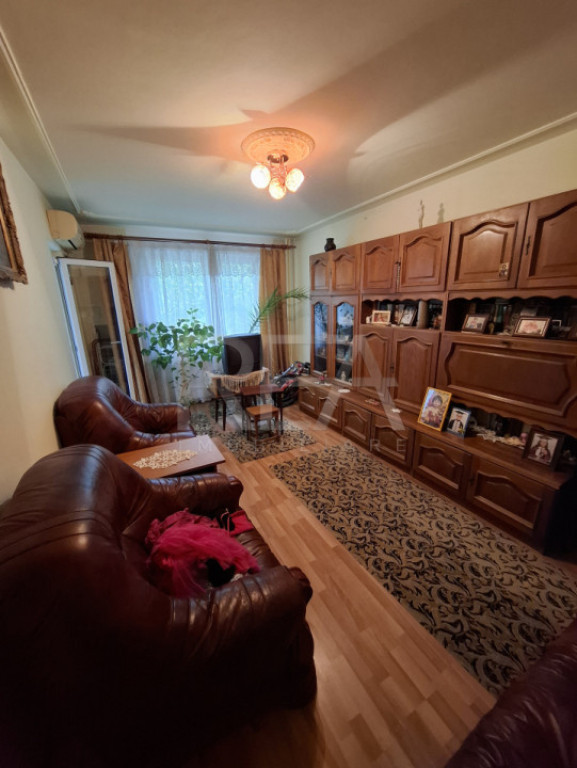 3 camere Gorjului, 3/8, bloc 1980, anvelopat, Str. Dezrobiri