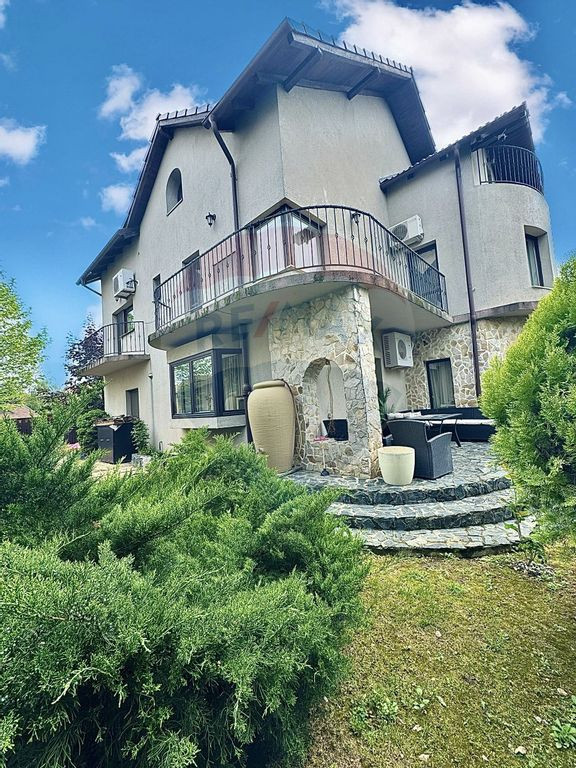 Casă / Vilă in Mogosoaia, strada Martha Bibescu