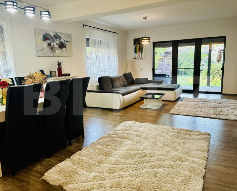 Duplex complet mobilat, cu grădină spațioasă în Dumbrav