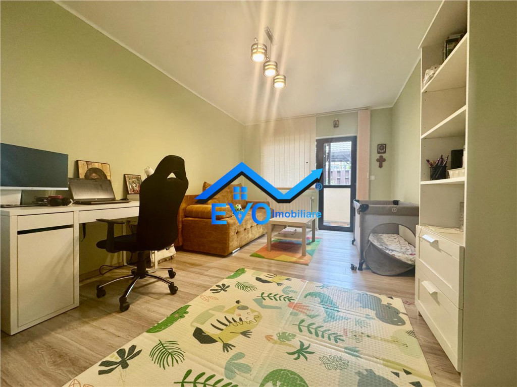 Apartament cu 2 camere, plus gradina, 2 locuri de parcare, V