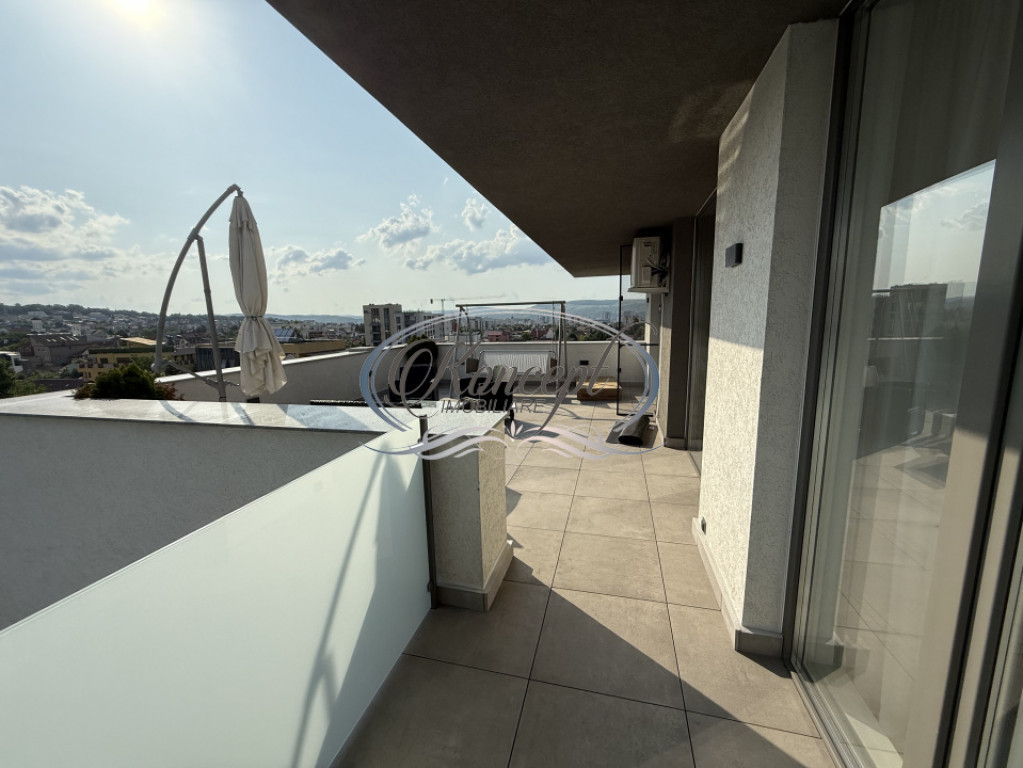 Apartament lux cu terasa si garaj in zona Hermes