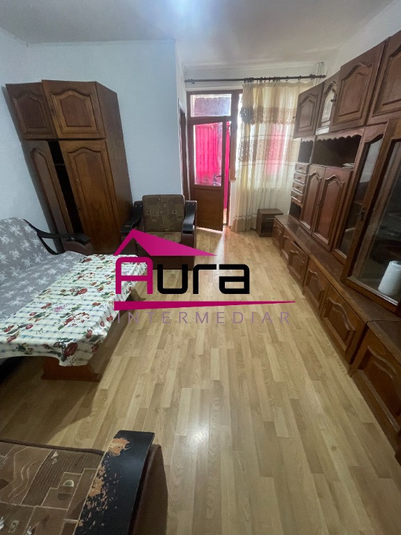 Inchiriez Garsoniera zona Pacii