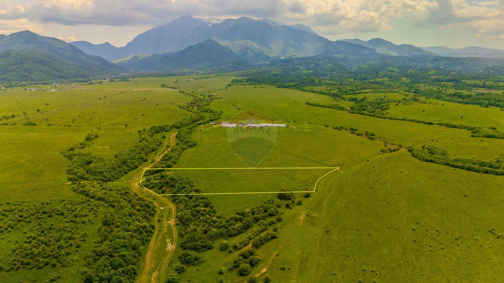 Teren 10,800mp Rasnov / Drumul DN73