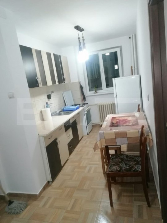 Apartament de inchiriat, cu 2 camere, decomandat zona Gării