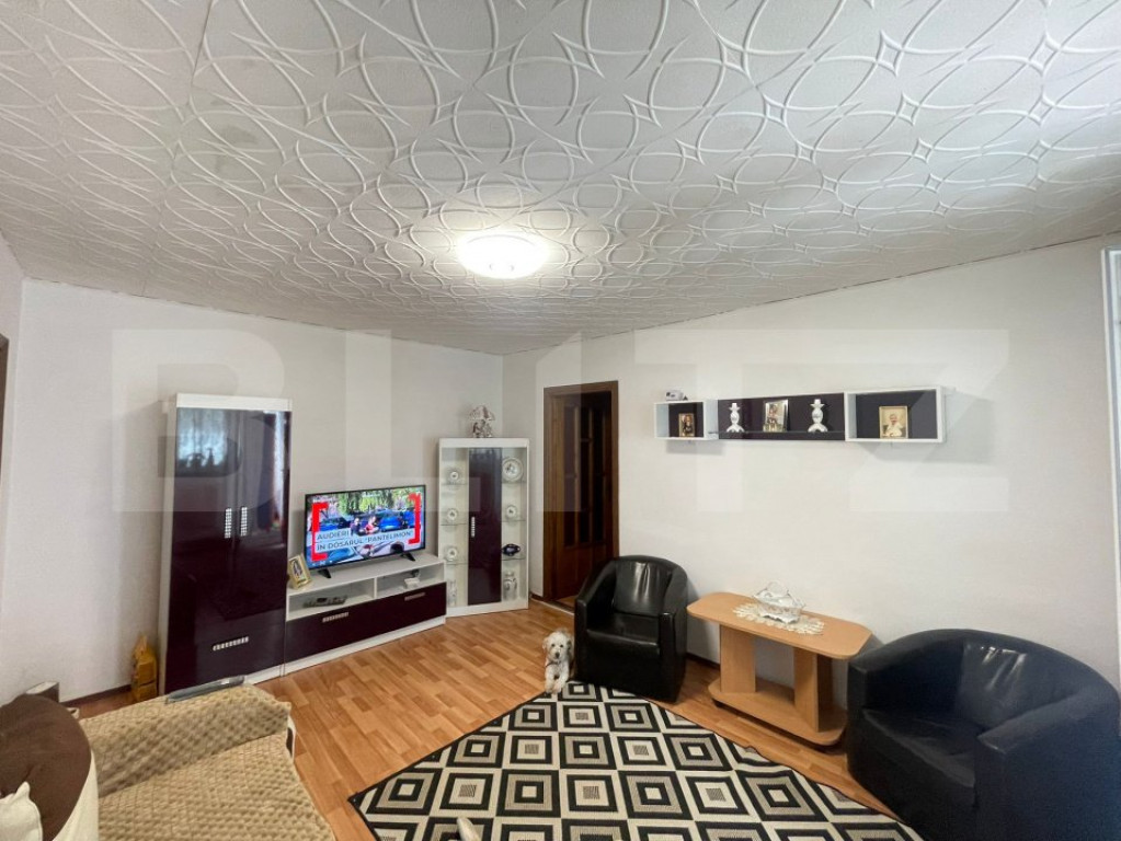 Apartament 3 camere,parter,53mp,zona Orizont