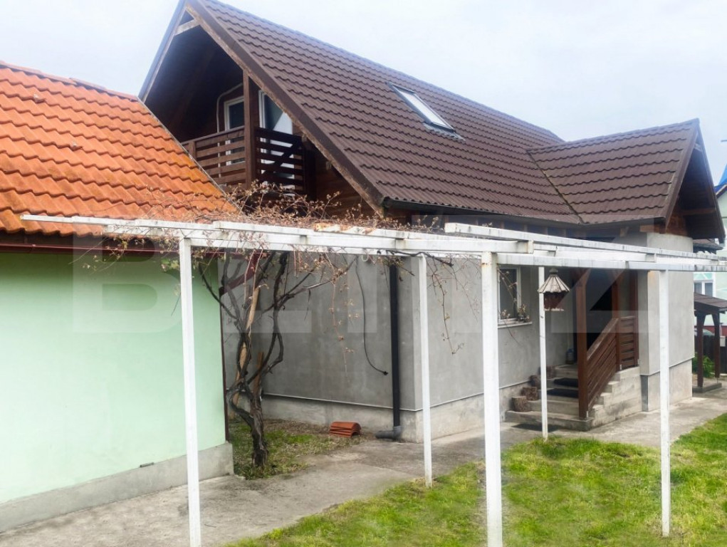 Casa de vanzare, cu 4 camere, 170mp, zona Garbau (Cornesti)