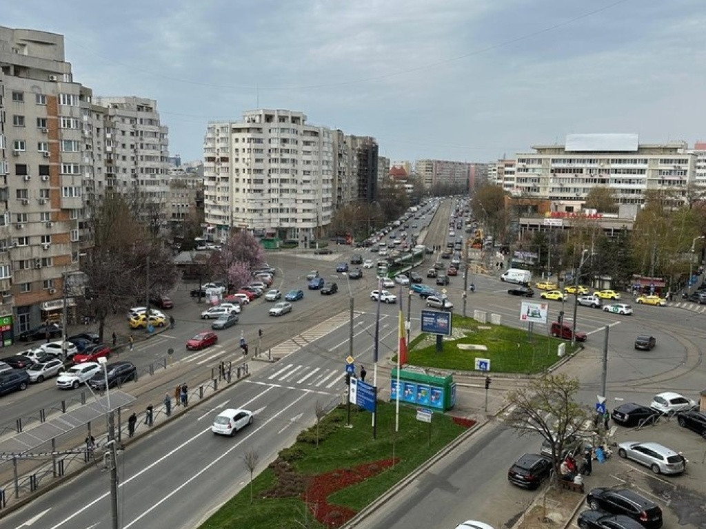 Apartament 3 camere l Mihai Bravu