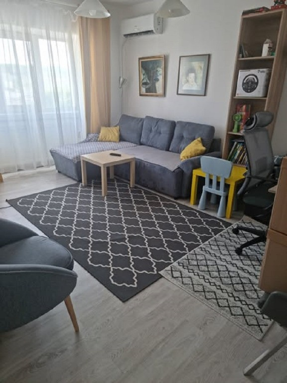 Prima închiriere, apartament 3 camere decomandat, 2 băi
