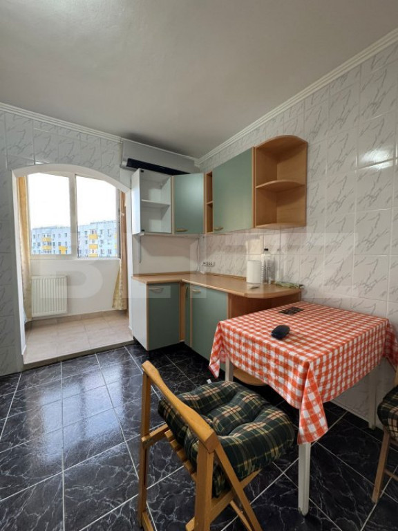 Apartament de vanzare, cu 2 camere, zona Petre Ispirescu