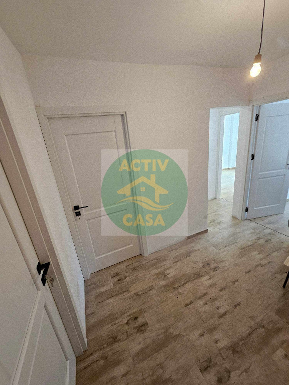 Apartament 3 camere, zona Episcopiei