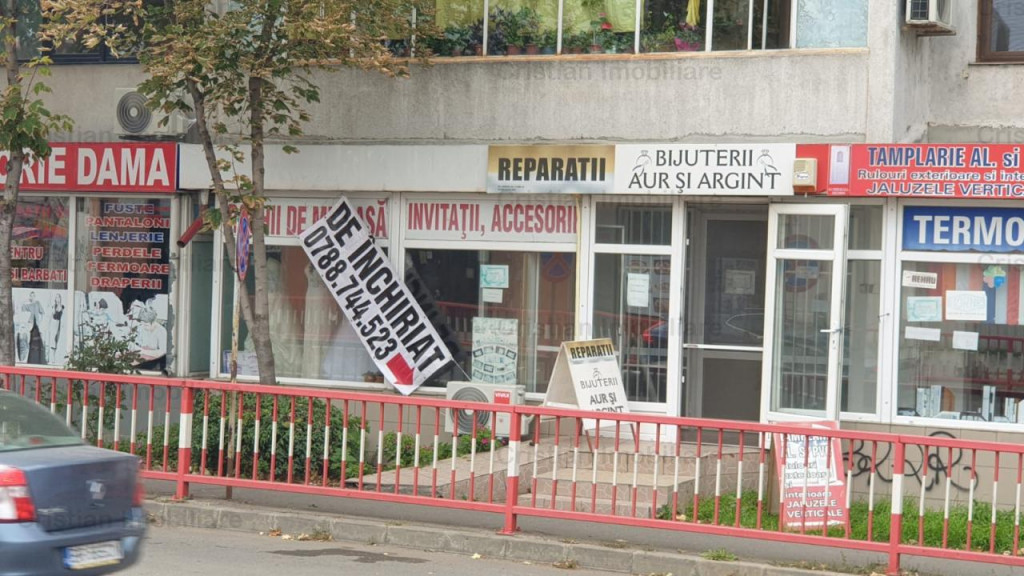 PIATA MARE Spatiu comercial 22 mp Grivitei colt cu Republici