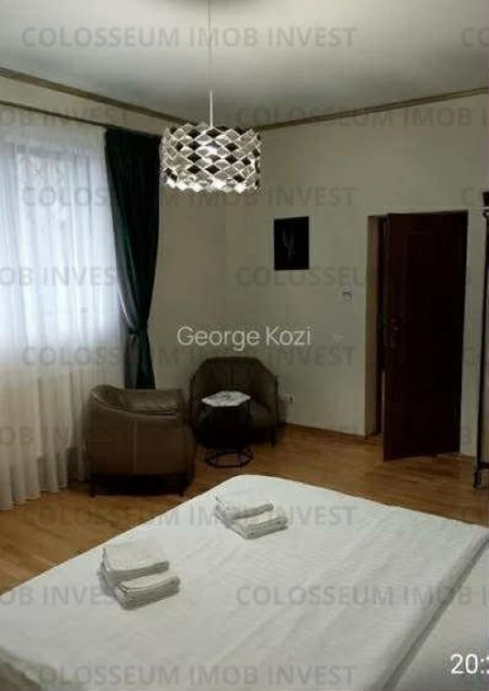 Apartament 2 camere,nedecomandat - zona Centru Istoric